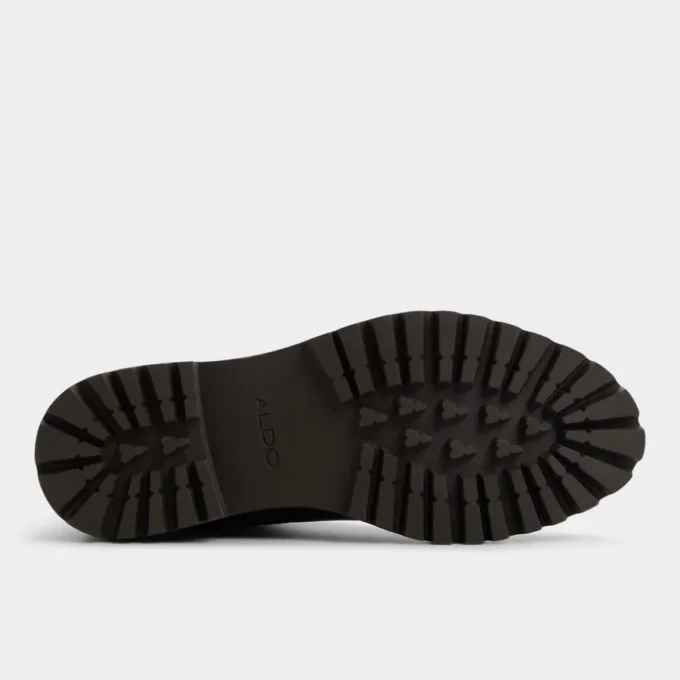 Adalitlan Chelsea boot, Lug sole