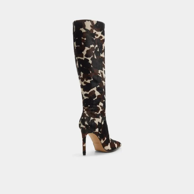 Alabrenda Knee-high stiletto boot Alabrenda Knee-high stiletto boot