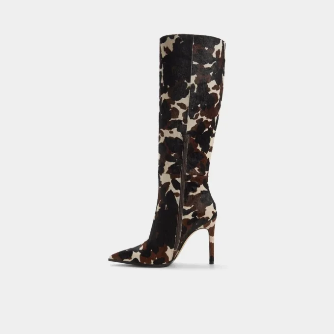 Alabrenda Knee-high stiletto boot Alabrenda Knee-high stiletto boot