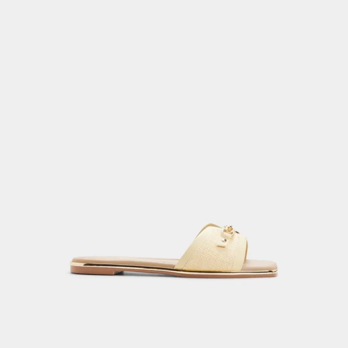 Alamassi Slide sandal