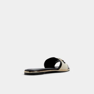 Alamassi Slide sandal
