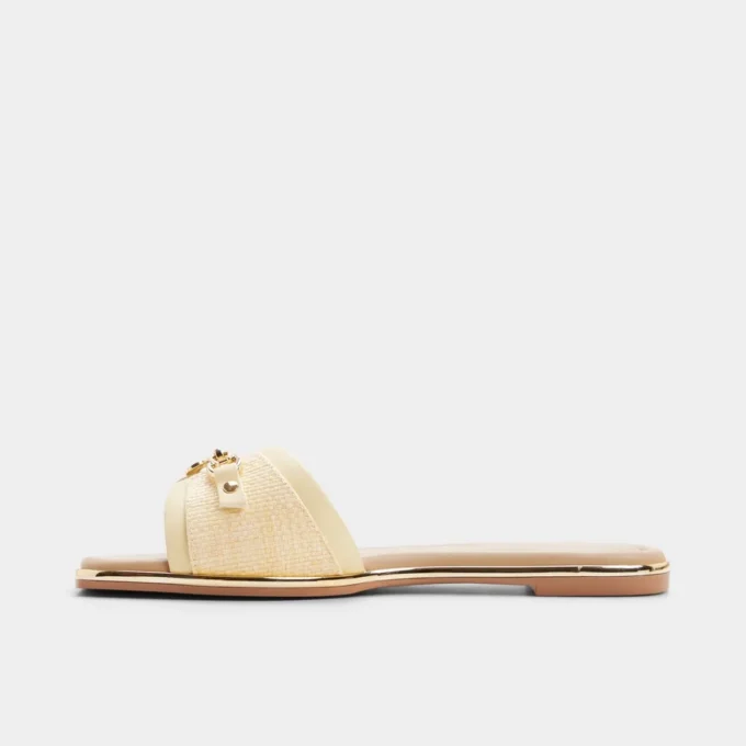 Alamassi Slide sandal