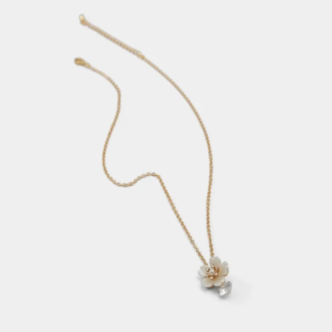 Alexianie Necklace