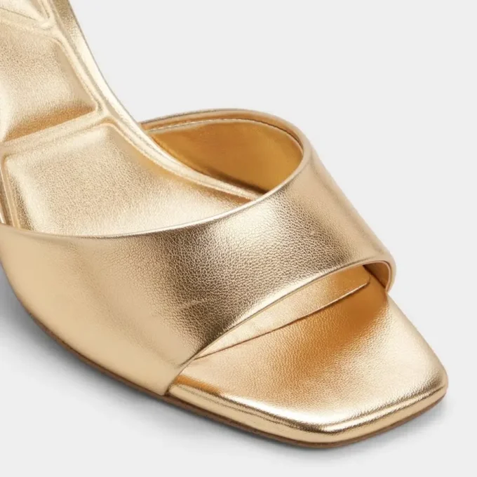 Andya Slingback heeled sandal