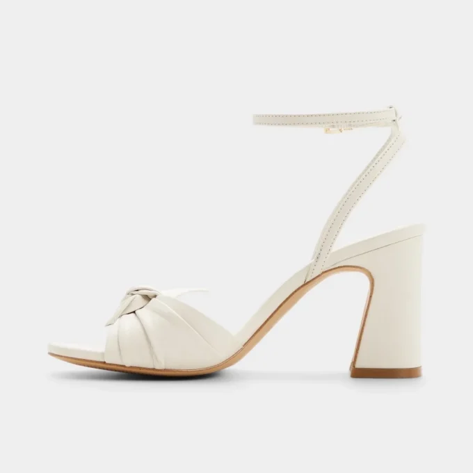 Angelknot Strappy block heeled sandal Angelknot Strappy block heeled sandal