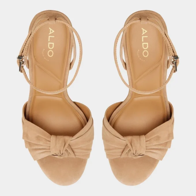 Angelknot Strappy block heeled sandal