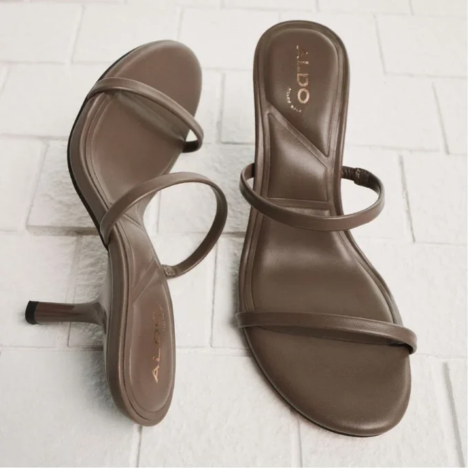 Avelinda Heeled mule