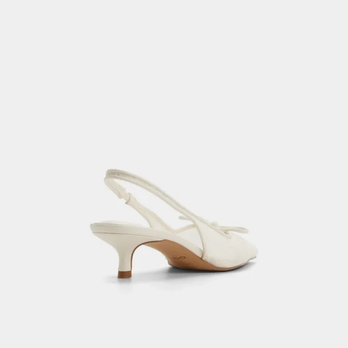 Azaro Slingback kitten heel