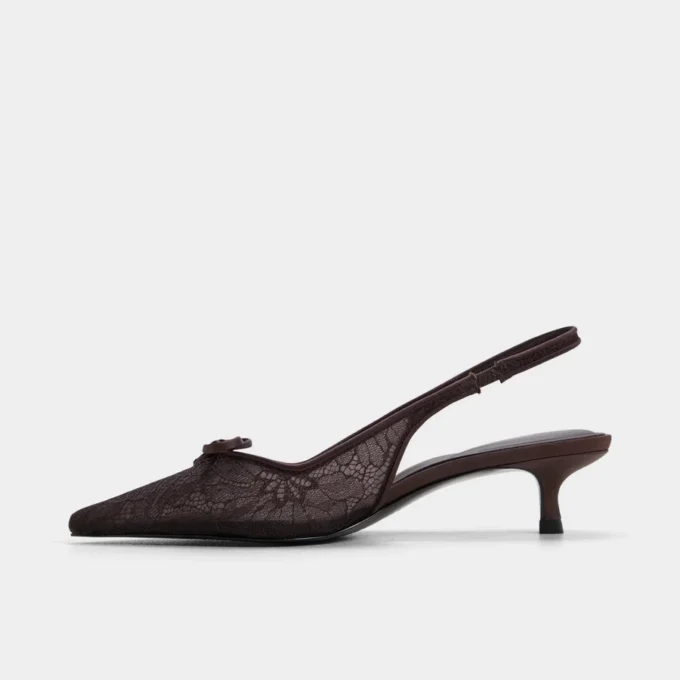Azaro Slingback kitten heel