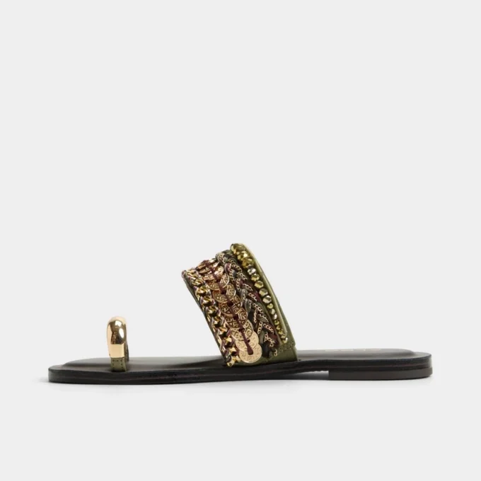 Beachwalk Slide sandal