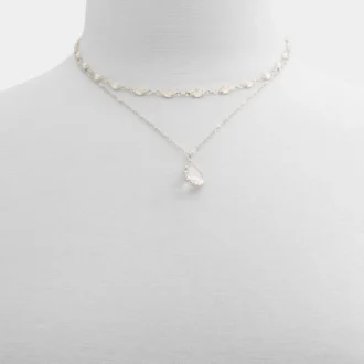 Beaucerona Necklace