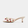 Begoniaa Heeled mule, Kitten heel