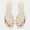 Begoniaa Heeled mule, Kitten heel