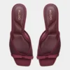 Begoniaa Heeled mule, Kitten heel