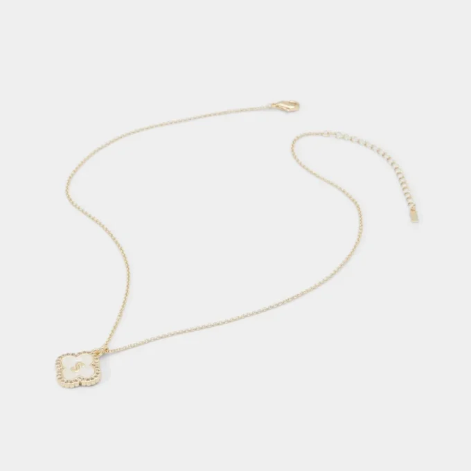 Broisa Necklace Broisa Necklace