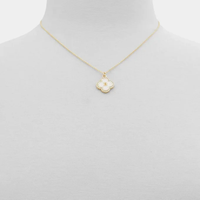 Broisa Necklace Broisa Necklace
