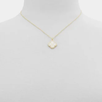 Broisa Necklace Broisa Necklace