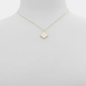 Broisa Necklace Broisa Necklace