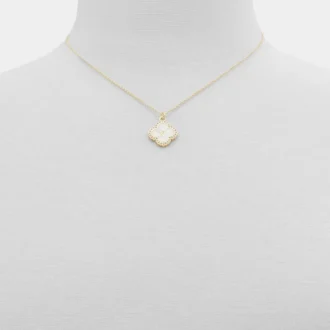 Broisa Necklace Broisa Necklace