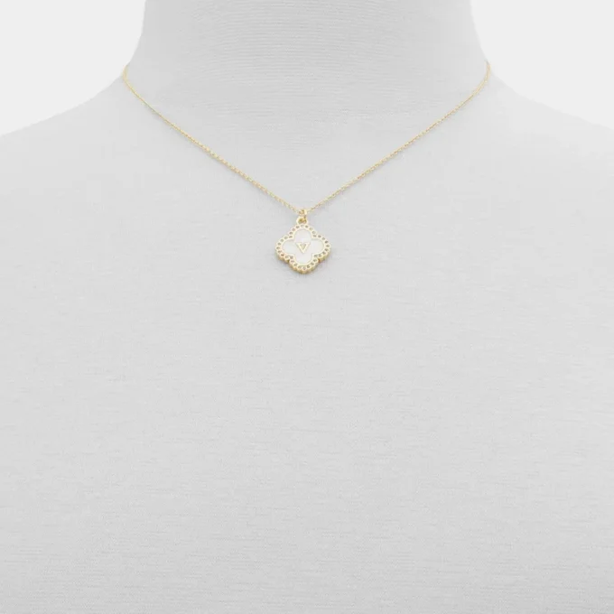 Broisa Necklace Broisa Necklace