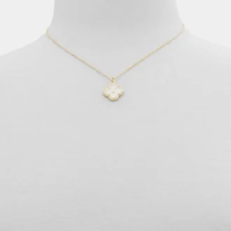 Broisa Necklace Broisa Necklace