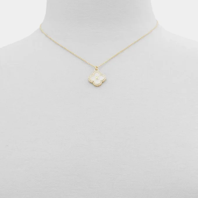 Broisa Necklace Broisa Necklace