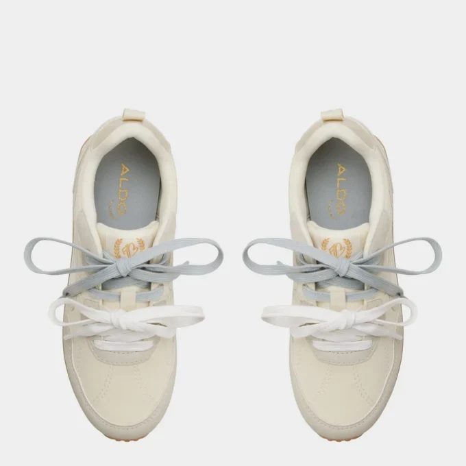 Caely Sneaker, Jogger sole