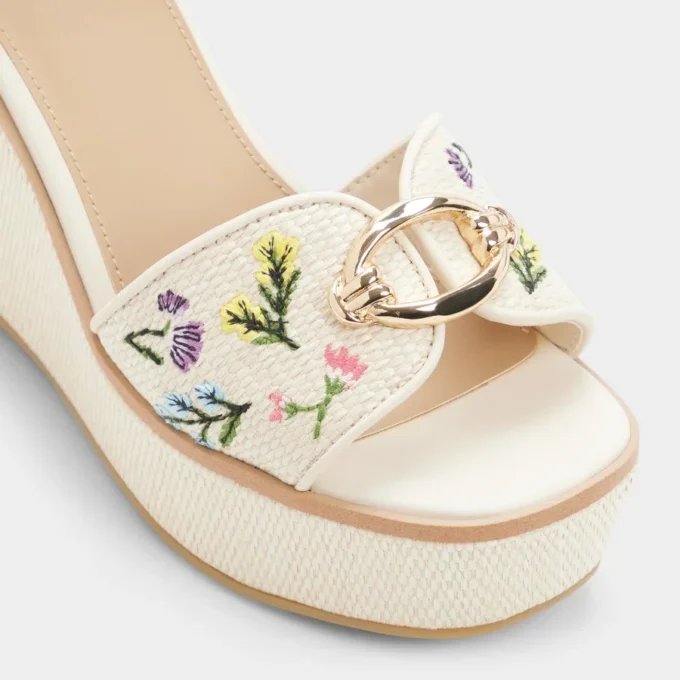 Carrabririel Wedge sandal, Wedge heel