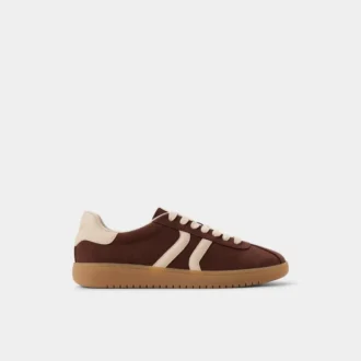 Chicsneaker Low top sneaker, Cup sole