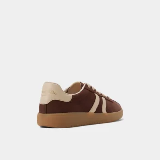 Chicsneaker Low top sneaker, Cup sole