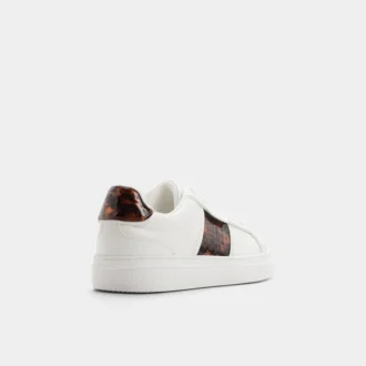 Courtline Low top sneaker, Cup sole