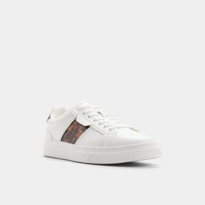 Courtline Low top sneaker, Cup sole