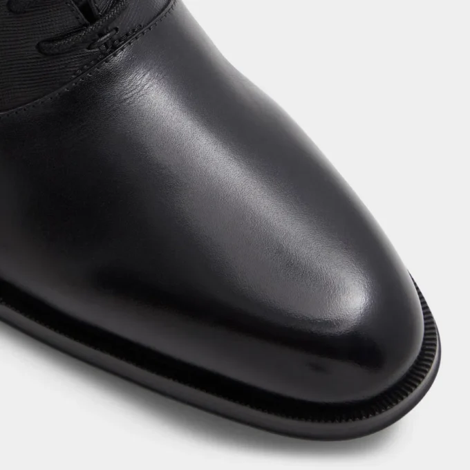 Debonair Oxford shoe