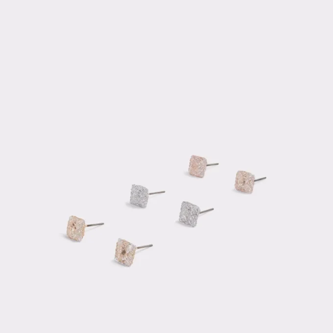 Dolonna Earring set Dolonna Earring set