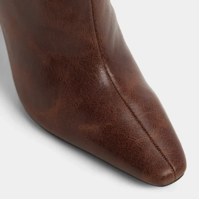 Elyne Knee-high boot