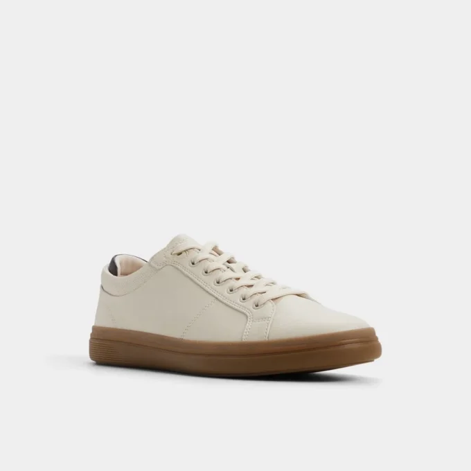 Finespec Low top sneaker, Cup sole