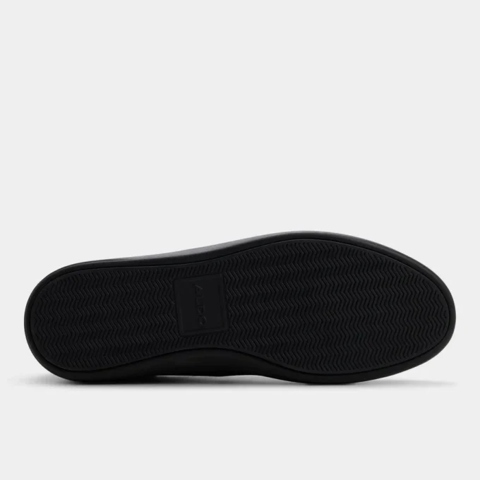Finespec Low top sneaker, Cup sole Finespec Low top sneaker, Cup sole