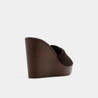 Grounded Wedge sandal, Wedge heel
