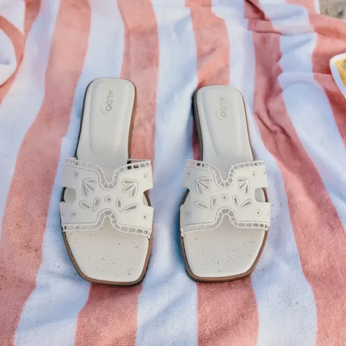 Itsandal Slide sandal Itsandal Slide sandal
