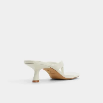 Jump Heeled flip flop, Kitten heel