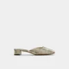 Lannah Mule, Block heel