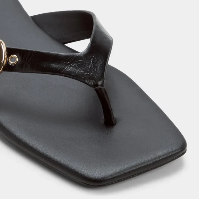 Leonnia Flip flop