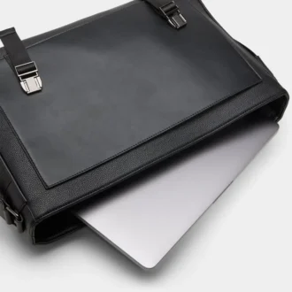 Lewiee Messenger bag