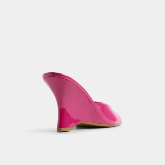 Luminae Wedge sandal, Wedge heel
