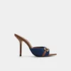 Madelynie Heeled mule