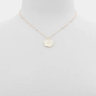 Magnollia Pendant necklace Magnollia Pendant necklace