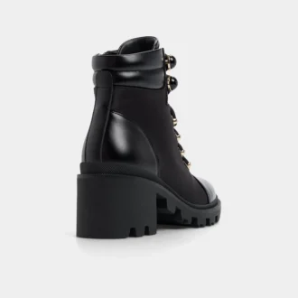 Mariettia Lace-up boot, Lug sole