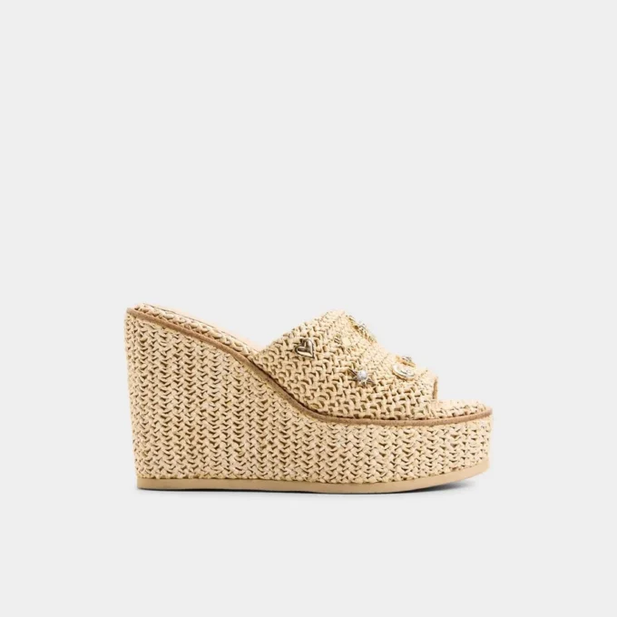 Midsommar Wedge sandal, Wedge heel