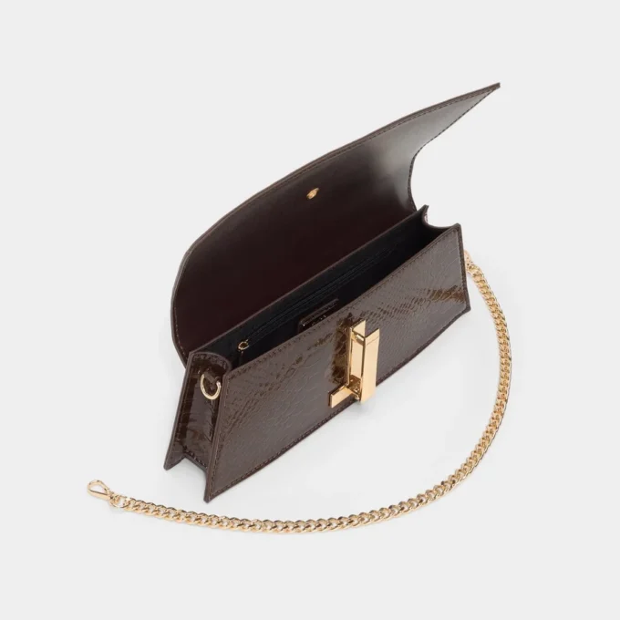 Mmychaela Shoulder bag