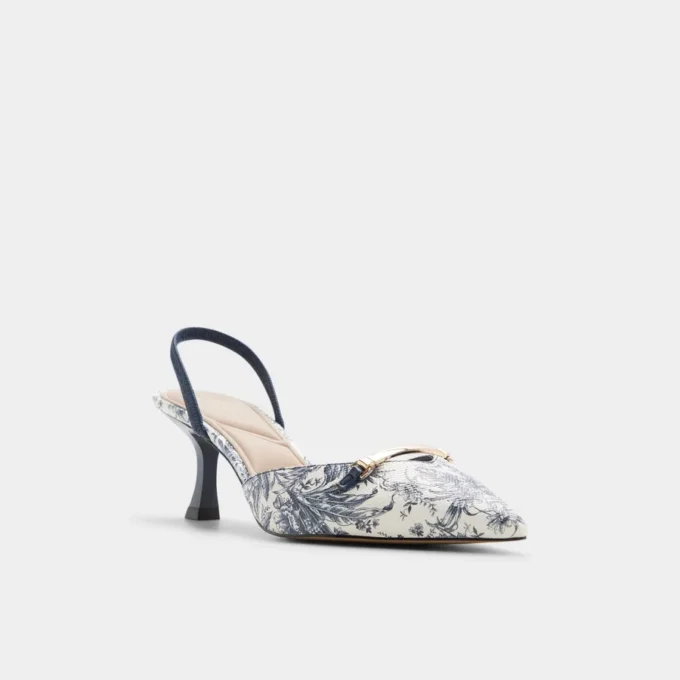 Nailah Slingback heel, Kitten heel